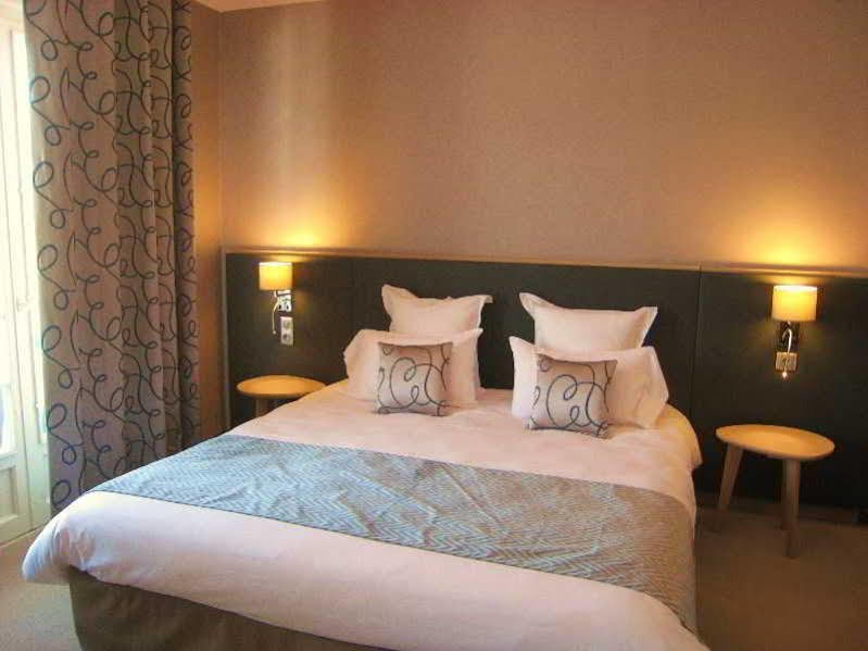 Le Goyen Hotel Audierne Exterior photo